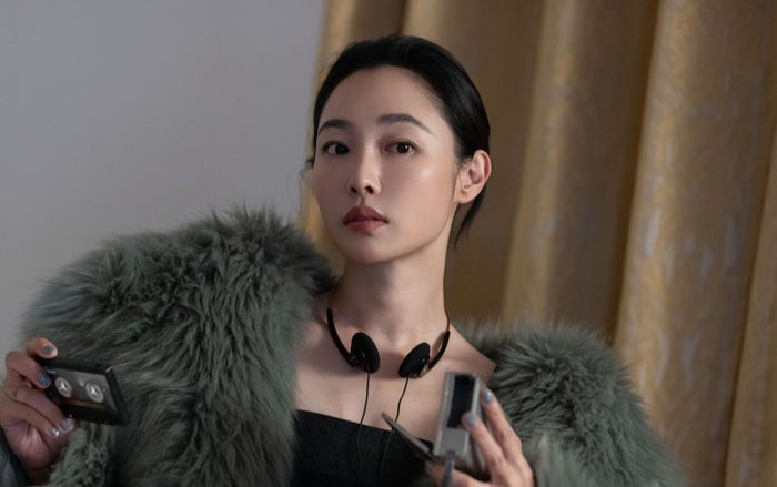 Nữ diễn viên gánh nỗi oan ngoại tình suốt 8 năm, còn lộ clip nóng