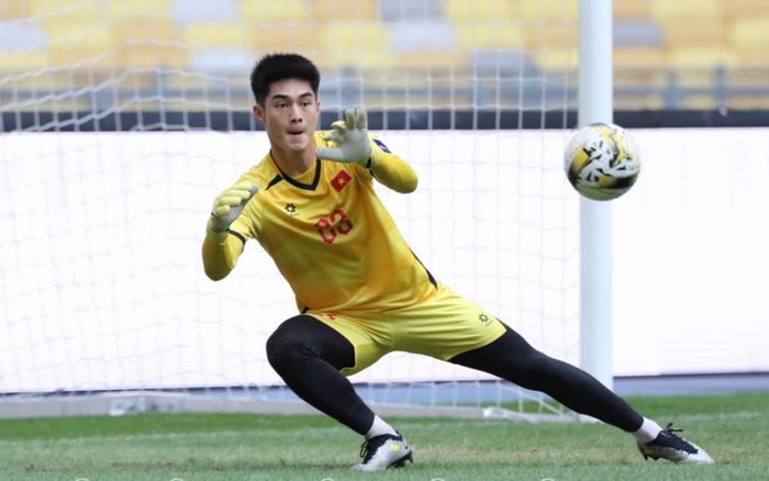 'Thánh' bắt phạt đền của U23 Việt Nam còn hay hơn thủ môn Bùi Tiến Dũng