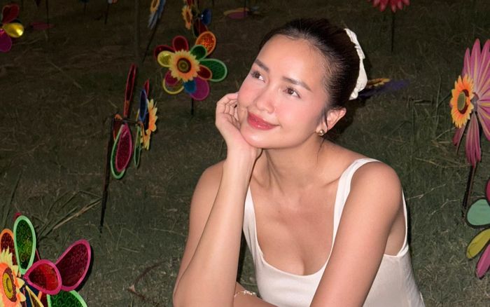 Hoa hậu Ngọc Châu bất ngờ lộ ảnh thân thiết bên nam ca sĩ nổi tiếng Vbiz