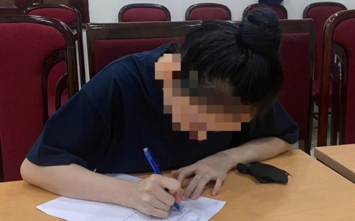 Choáng với lời khai của cô gái 'đội lốt' nhân viên massage: Mỗi tháng thu nhập 200 triệu đồng