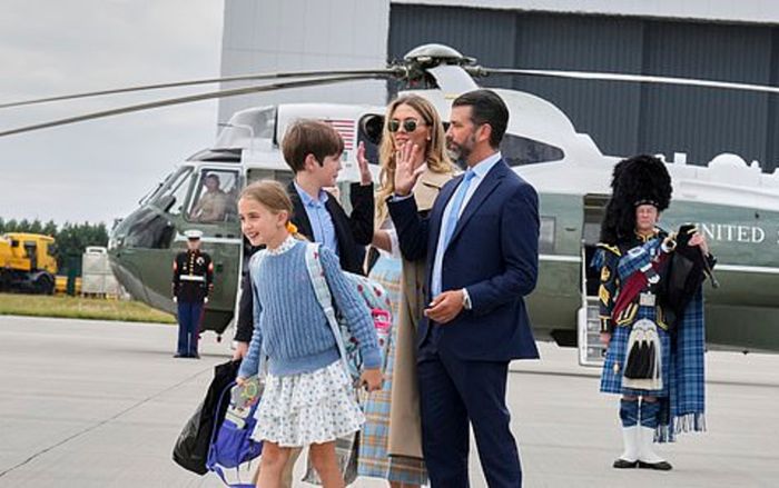 Phong cách thời thượng của nhà Trump