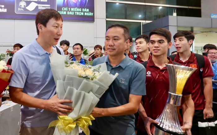 HLV Kim Sang Sik muốn giành cú hat-trick vàng trong năm 2025