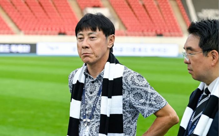 HLV Shin Tae Yong tái xuất sau thất bại của U23 Indonesia