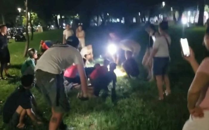 Cặp đôi đi du lịch ở Huế bị rớt nhẫn kim cương, treo thưởng 20 triệu cho người tìm được