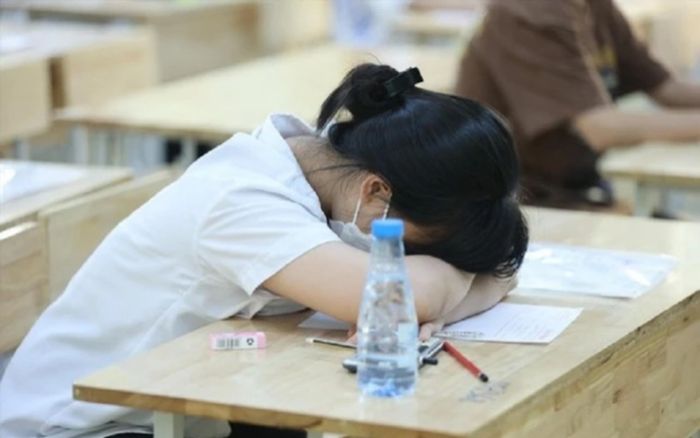 Chỉ cần trung bình chưa đến 1 điểm/môn, thí sinh vẫn đỗ lớp 10 công lập