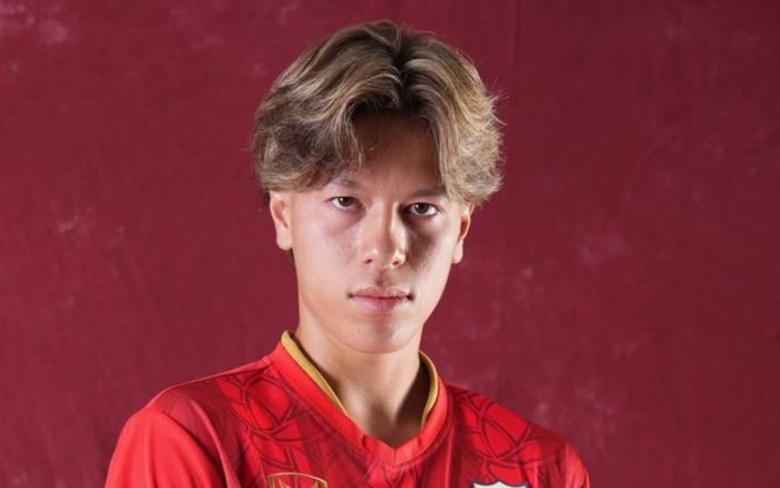 HLV Kim Sang Sik đã đúng về Viktor Lê