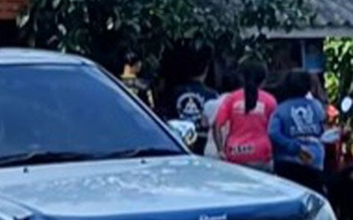 Ông nội lùi xe hơi trúng cháu gái 5 tuổi tử vong, gia đình gục ngã tại chỗ