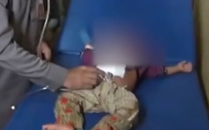 Bé gái vừa chào đời đã mang thai, sự việc khiến cả bệnh viện rúng động