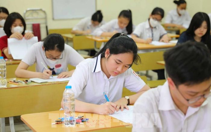 Xuất hiện những bài Văn đạt 9 điểm thi tốt nghiệp THPT 2025