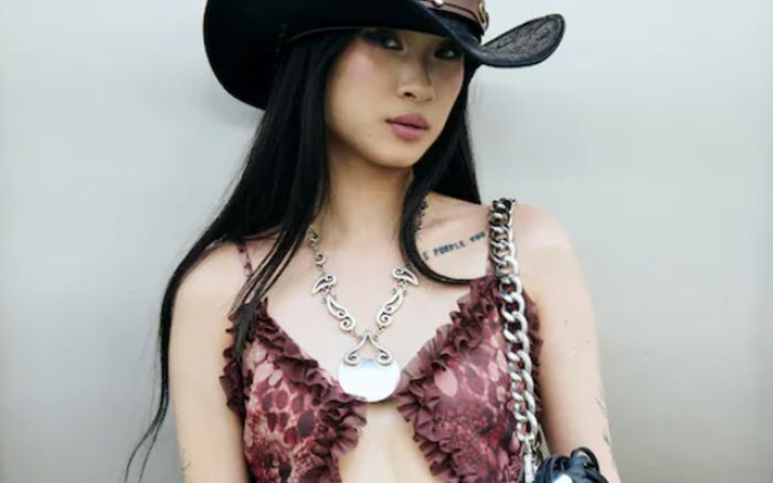 Berlin 37 độ vẫn không hạ nhiệt độ 'cháy' của street style Tuần lễ thời trang SS26