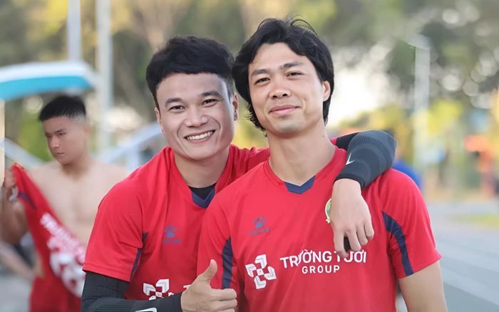 Cuộc chia tay không bất ngờ với Công Phượng