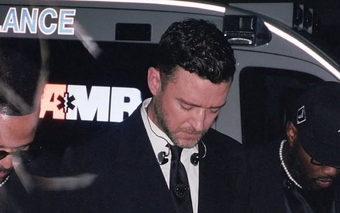 Nam ca sĩ mắc bệnh truyền nhiễm, tình trạng sức khoẻ suy nhược nghiêm trọng