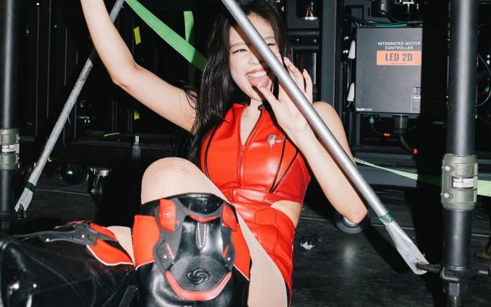 Jennie đã biết sợ sau loạt chỉ trích phản cảm?