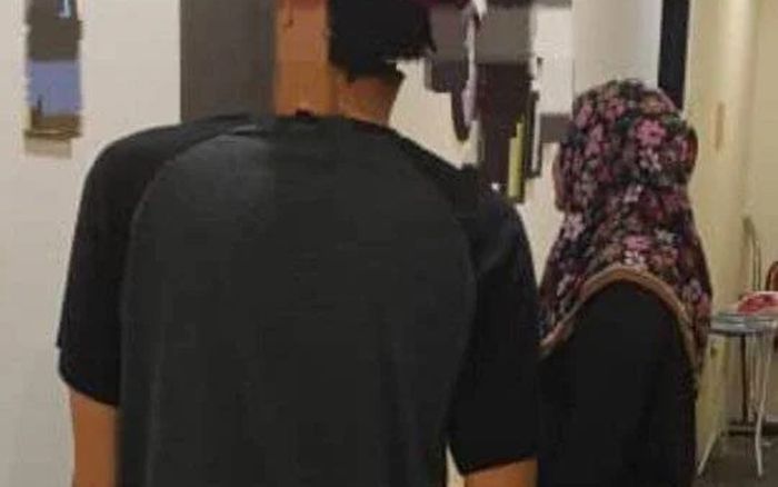 Nói dối đi câu cá, chồng bị vợ bắt tại trận trong tình trạng 'điếng người'