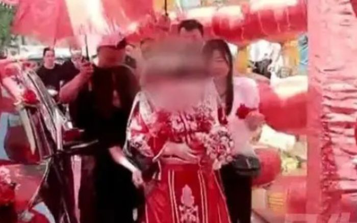 Cưới vợ từng có 1 đời chồng sau 1 tháng quen biết, người đàn ông 'tái mặt' với chuyện lạ vợ làm mỗi tối