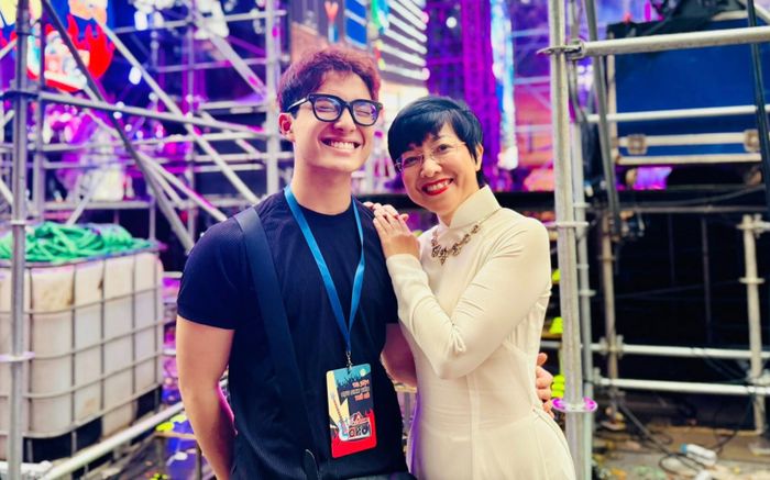 Bất ngờ trước hình ảnh hiện tại của con trai NSND Công Lý