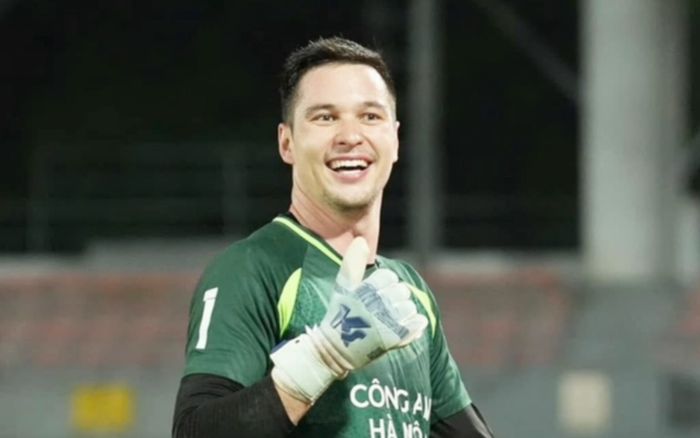 Ngả mũ trước Nguyễn Filip