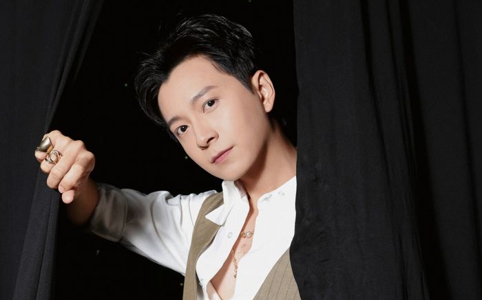 Ngô Kiến Huy lên tiếng về tin đồn bể hụi, phải chạy show kiếm tiền