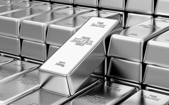 Giá bạc hôm nay (15/8): Nối dài đà tăng