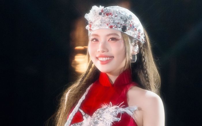 Ca khúc đổi đời Phương Mỹ Chi