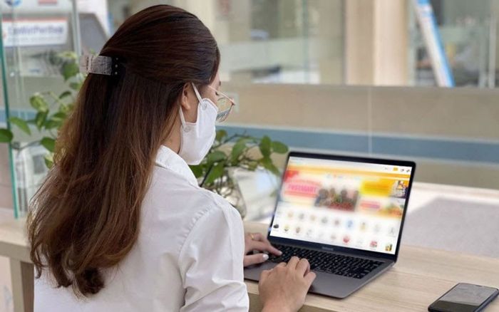 Mất hơn 1 tỷ đồng vì tin lời bạn trai 'giám đốc' qua mạng