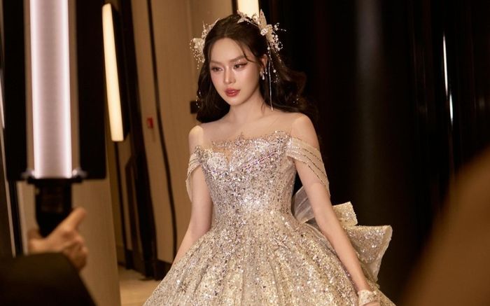 Hình ảnh Hoa hậu Thanh Thủy diện váy cưới gây sốt