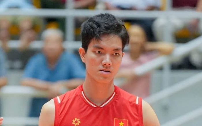 Bích Tuyền sang Thái Lan?