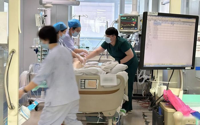 Đang khỏe, người đàn ông qua đời chỉ 1 tiếng sau khi tắm, sai lầm ai cũng dễ mắc