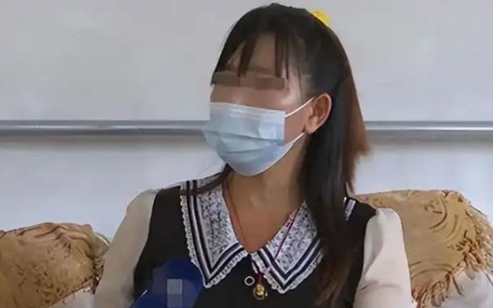 Mua hàng online, chị gái sốc khi tự dưng có bảo hiểm, yêu cầu hủy thì bay luôn 700 triệu