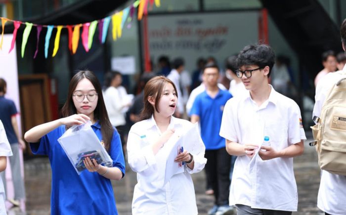 Lùi thời gian công bố điểm chuẩn đại học năm 2025 đến bao giờ?