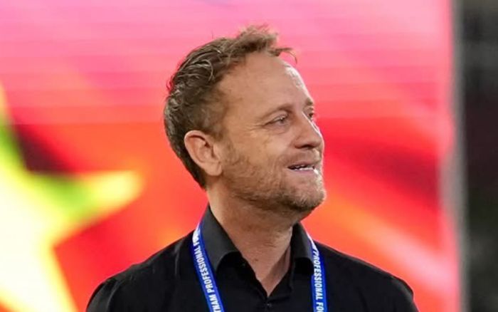 Polking nói thẳng Chanathip đẳng cấp thế giới