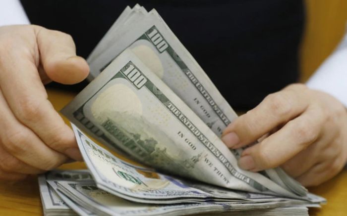 Tỷ giá USD hôm nay (22/8): Chạm đỉnh mới