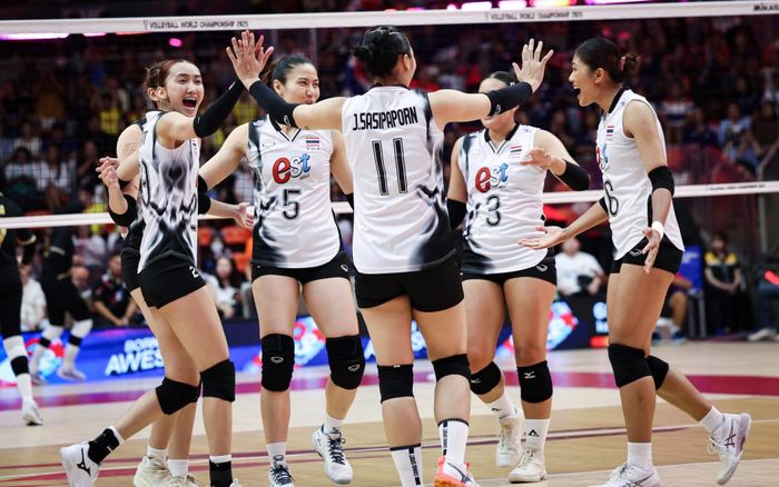 Tuyển bóng chuyền nữ Thái Lan thắng đậm ở giải thế giới