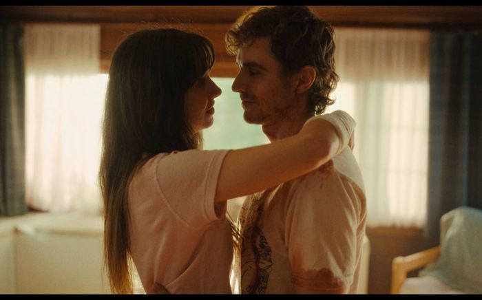 Khán giả 'chưa đủ wow' với cái kết của Dính Lẹo