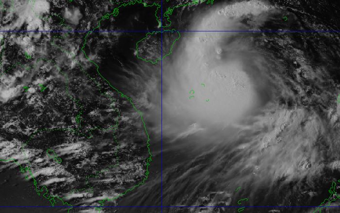 Diễn biến 'nóng' về cơn bão số 5