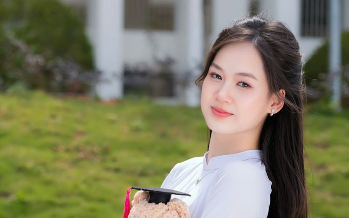 Thủ khoa toàn quốc khối A00 Nguyễn Lê Hiền Mai đậu trường đại học nào?