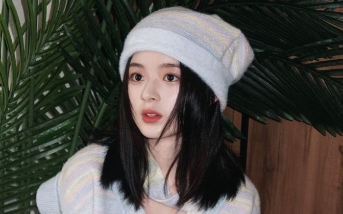 Nữ diễn viên khốn đốn vì đôi bông tai hơn 8 tỷ nhận gạch đá khi trở lại