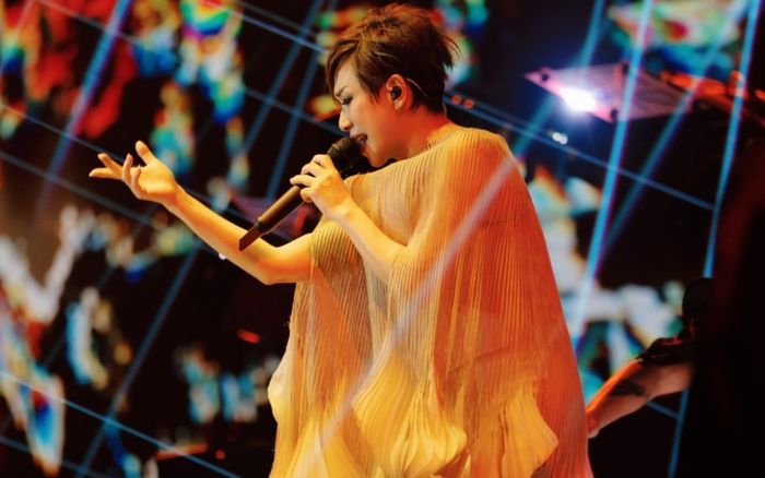 Nữ diva gạo cội gây xôn xao với diện mạo ở tuổi 59, khác xa với thời hoàng kim sự nghiệp