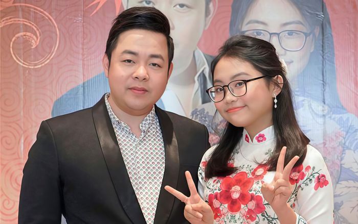 Phương Mỹ Chi đáp vỏn vẹn 15 chữ sau 6 năm rời khỏi 'ba nuôi' Quang Lê