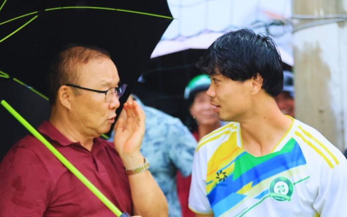 Công Phượng bị gạch tên