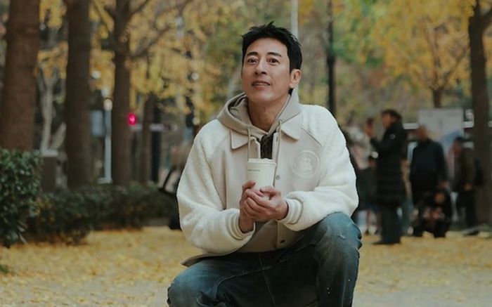 Nam diễn viên nổi tiếng bị nhiễm trùng phổi vì vi khuẩn hiếm, rơi vào tình trạng nguy kịch