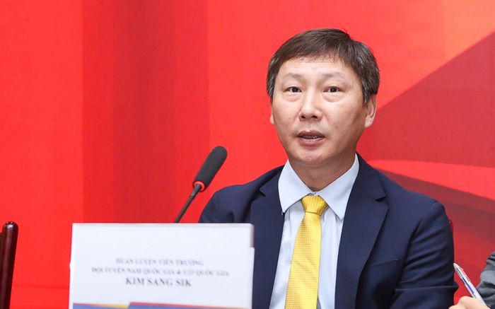 HLV Kim Sang Sik nói thẳng lý do gọi Trần Thành Trung