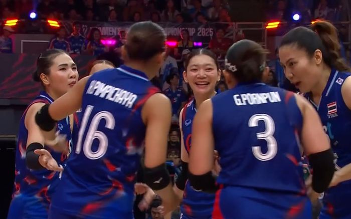 Tuyển bóng chuyền nữ Thái Lan chính thức viết lịch sử ở giải thế giới