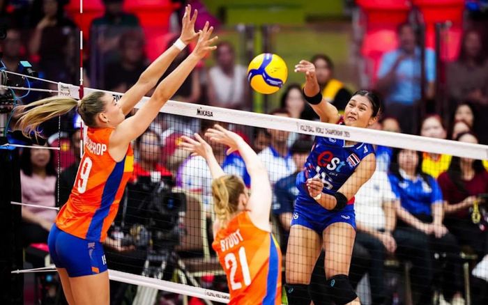 Màn trình diễn đẳng cấp thế giới của tuyển bóng chuyền nữ Thái Lan