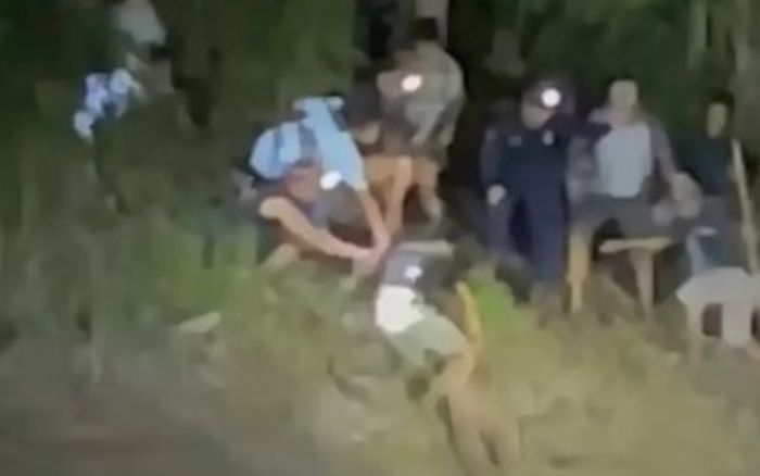 Người đàn ông bị con 'thủy quái' lôi xuống sông tử vong, gia đình bất lực chứng kiến