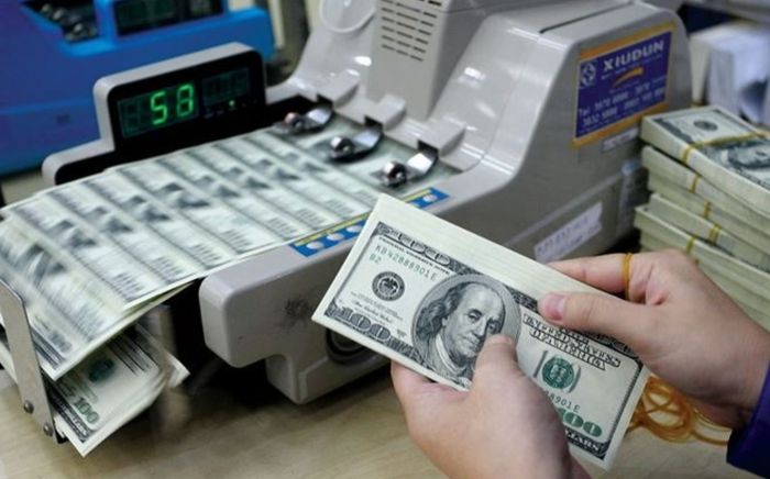 Tỷ giá USD hôm nay (27/8): Chưa dứt đà tăng
