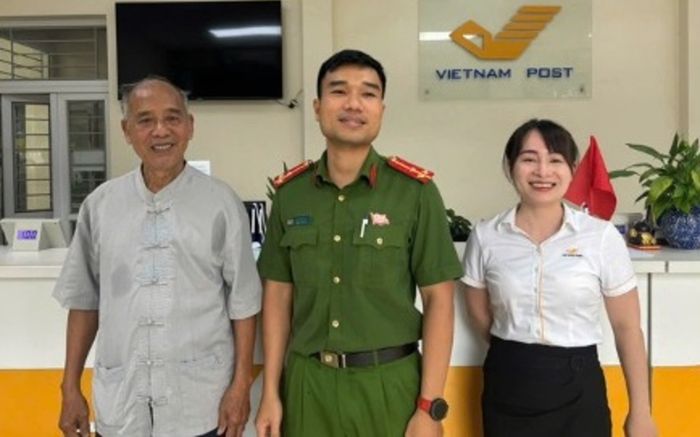 Cụ ông suýt mất hết tiền tiết kiệm cả đời sau cuộc điện thoại với 'kẻ bí ẩn'