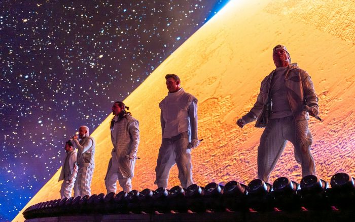 Sự trở lại ở một tầm cao mới của Backstreet Boys