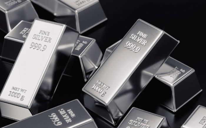 Giá bạc hôm nay (29/8): Đảo chiều tăng mạnh mẽ