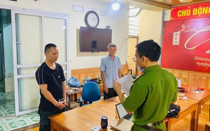 Giả Công an cướp tiền, bị Công an thật bắt giữ